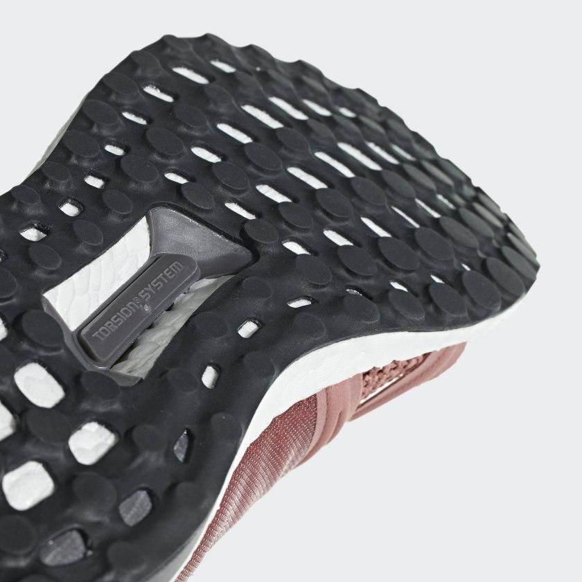 נעלי אדידס אולטרה בוסט סטלה מקרטני לנשים Adidas Stella McCartney Ultra Boost AC7565 - Image 9