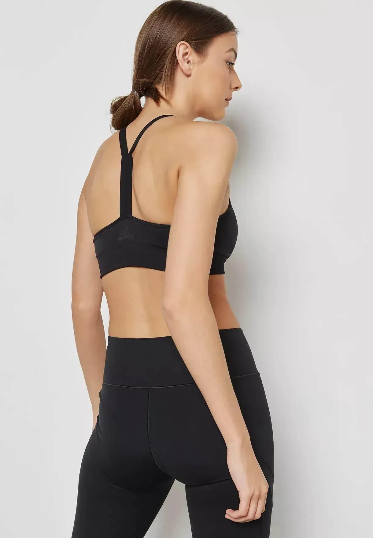 טופ אימון אדידס לנשים Adidas BR5226 Strappy - Image 4