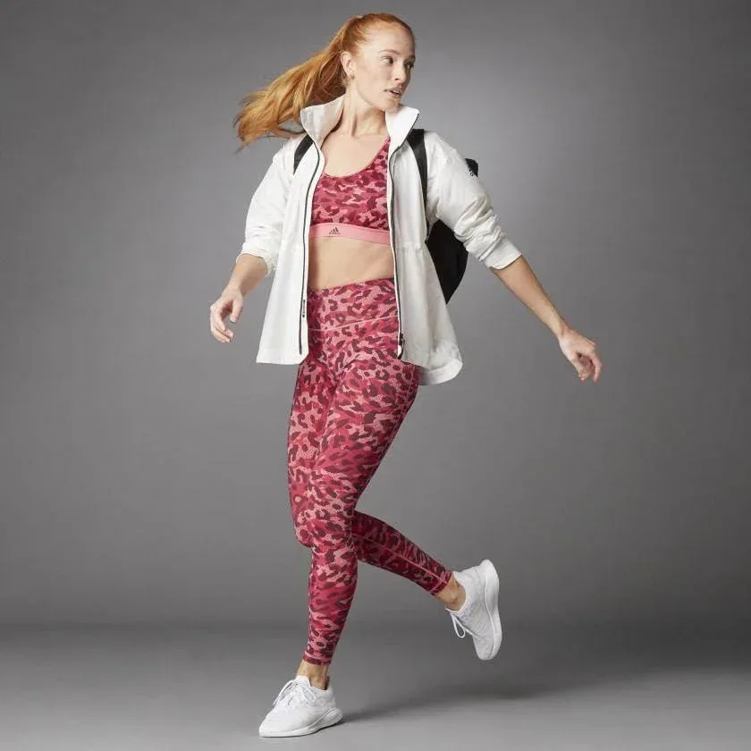 טופ אימון אדידס לנשים Adidas BT AOP BRA GP7669 - Image 3