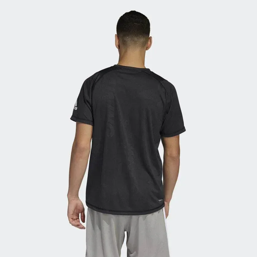 חולצת אדידס לגברים Adidas DAILY PRESS TEE DZ7366 - Image 4