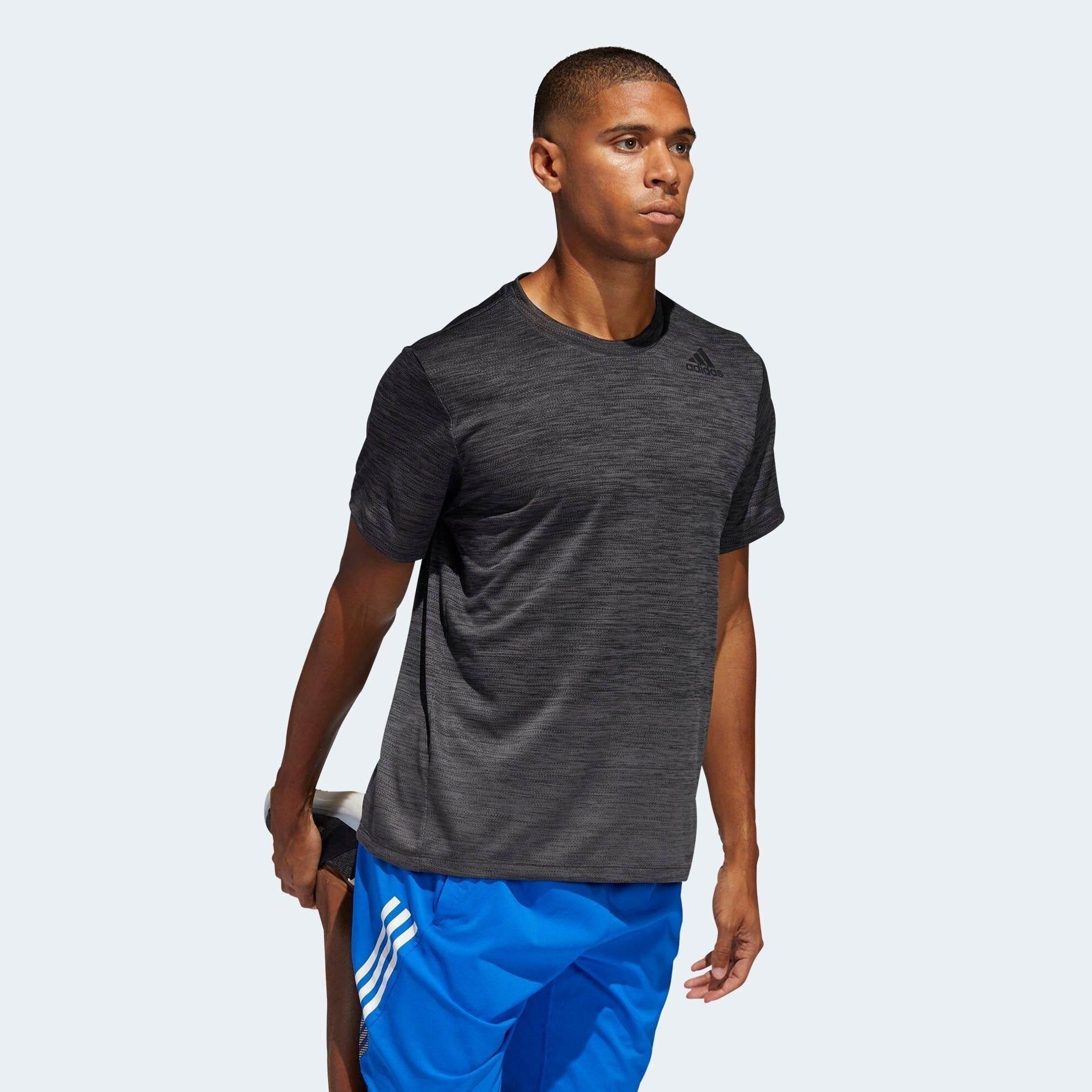חולצת אימון אדידס לגברים ADIDAS GRADIENT TEE GRESIX/BLACK FJ6125 - Image 3