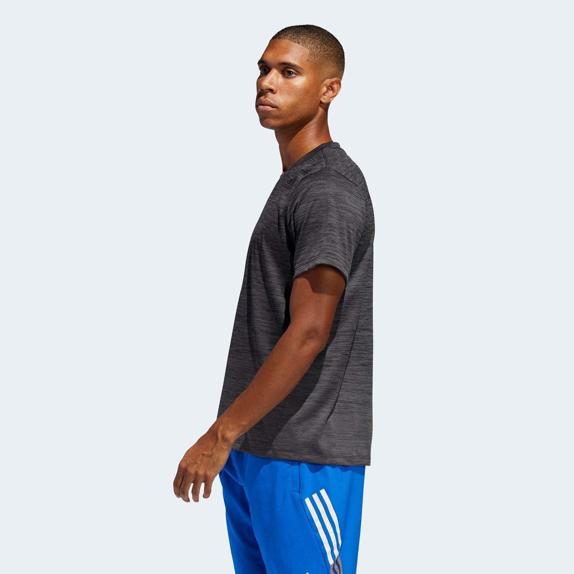 חולצת אימון אדידס לגברים ADIDAS GRADIENT TEE GRESIX/BLACK FJ6125 - Image 4