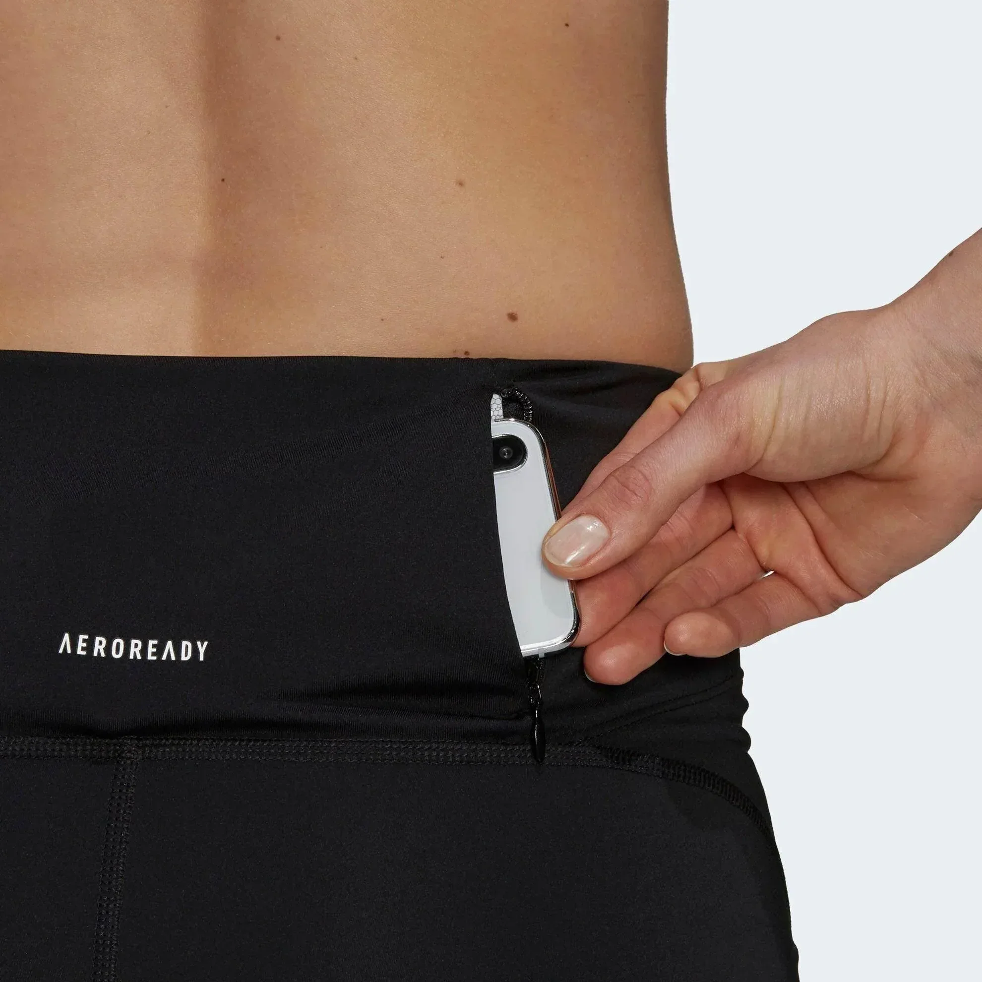טייטס אדידס קצר לנשים ADIDAS OTR SHORT TGT BLACK GU3835 - Image 6