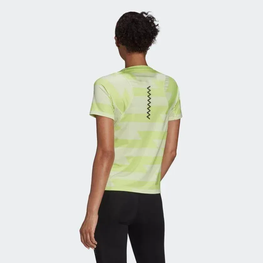 חולצת אימון אדידס לנשים Adidas RN FAST AOP TEE HD7029 - Image 2