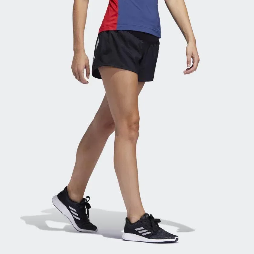 מכנס אדידס קצר לנשים Adidas RUN IT SHORT 3S FP7537 - Image 3