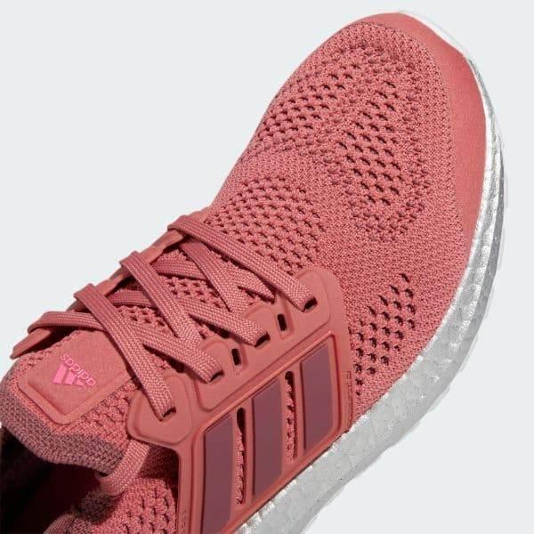 נעלי אדידס אולטרה בוסט די אן אי Adidas ULTRABOOST 19.5 DNA W FTW GZ6476 - Image 3