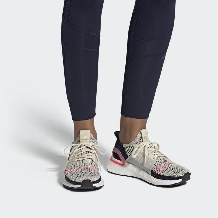 נעלי אדידס אולטרה בוסט 19 לנשים Adidas Ultraboost 19 W F35284 - Image 3