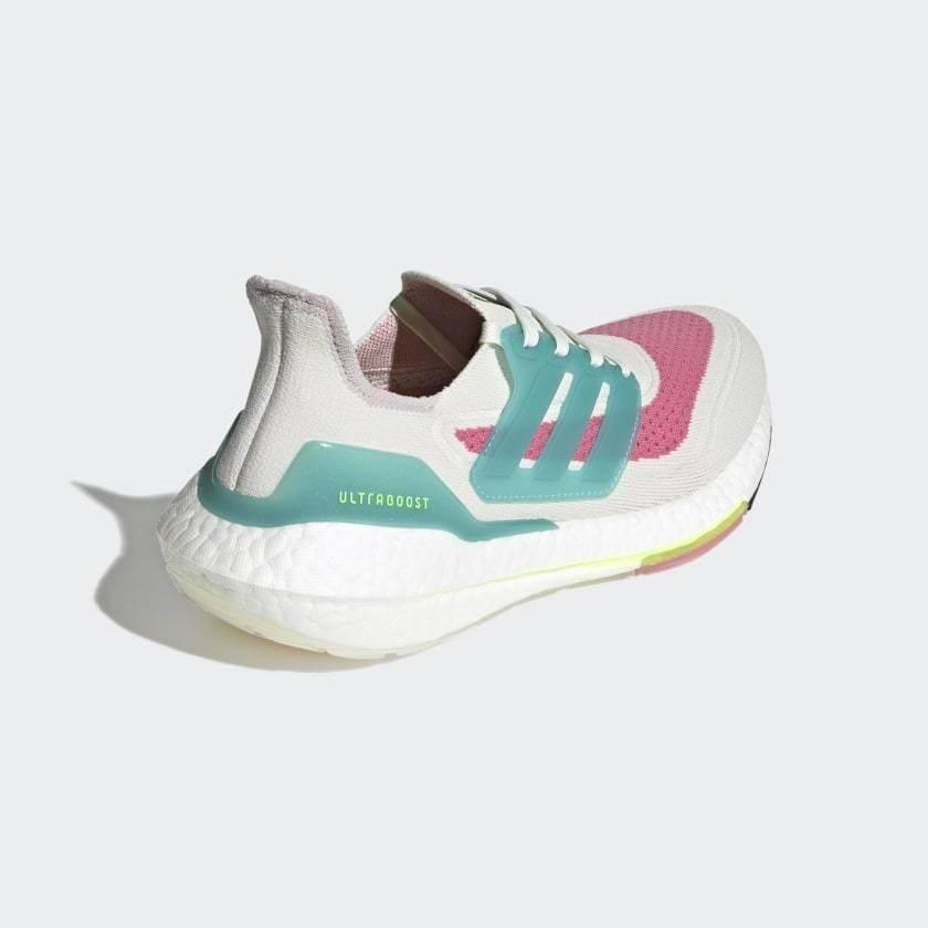 נעלי אדידס אולטרה בוסט 21 לנשים Adidas ULTRABOOST 21 S23845 - Image 3