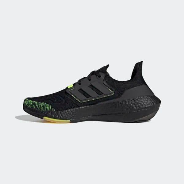 נעלי אדידס אולטרה בוסט 22 לגברים Adidas ULTRABOOST 22 FTW GX5915 - Image 3