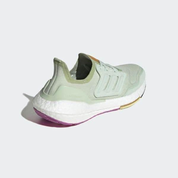 נעלי אדידס אולטרה בוסט 22 לנשים Adidas ULTRABOOST 22 FTW GX9162 - Image 4