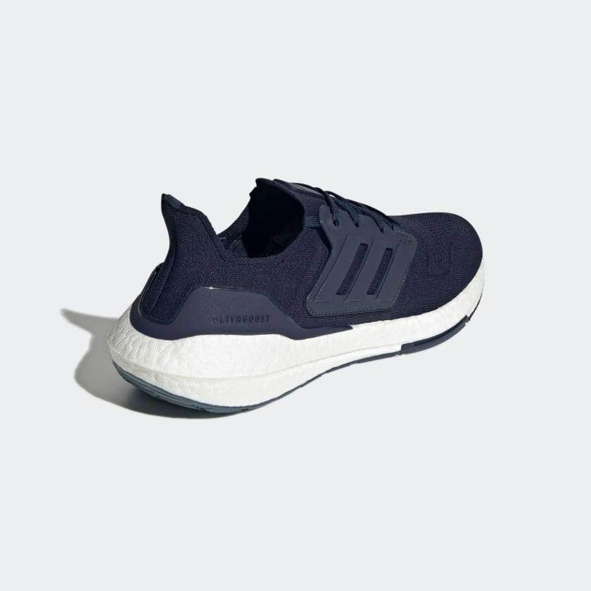 נעלי אדידס אולטרה בוסט 22 לגברים Adidas ULTRABOOST 22 GX5461 - Image 3