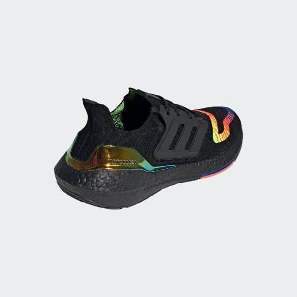 נעלי אדידס 22 במהדורה מוגבלת Adidas ULTRABOOST 22 HQ0965 - Image 4