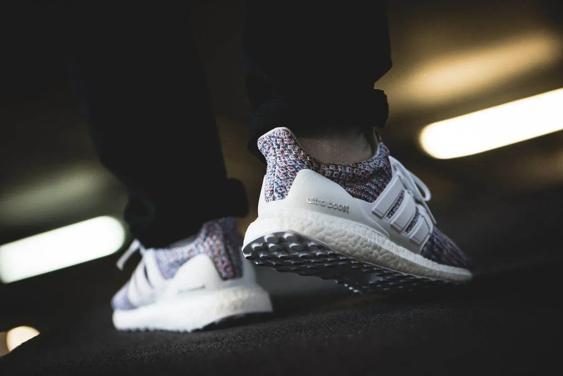 נעלי אדידס Adidas UltraBOOST 4.0 DB3198 - Image 9