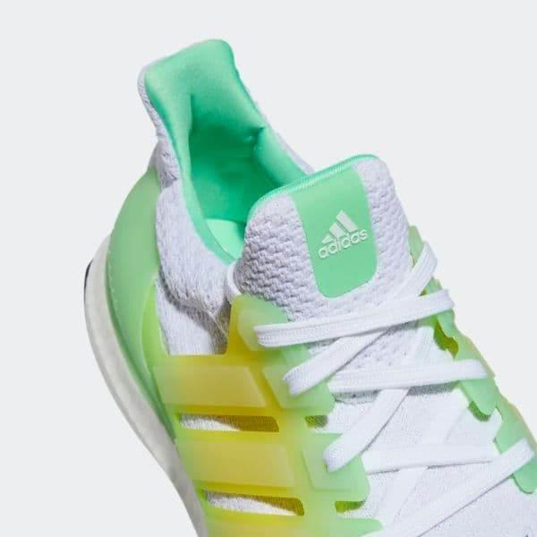 נעלי אדידס אולטרה בוסט 5 לגברים Adidas ULTRABOOST 5.0 DNA FTW GV8730 - Image 4