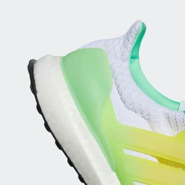נעלי אדידס אולטרה בוסט 5 לגברים Adidas ULTRABOOST 5.0 DNA FTW GV8730 - Image 5