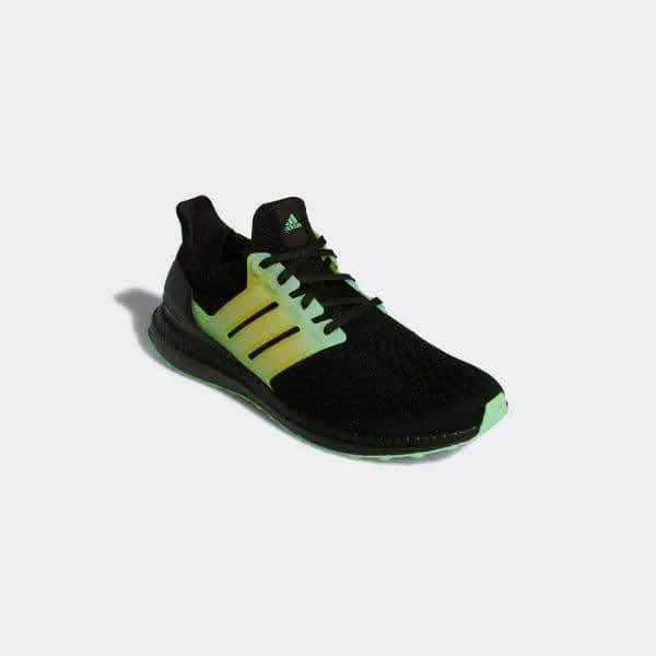 נעלי אדידס אולטרה בוסט 22 די אן אי לגברים Adidas ULTRABOOST 5.0 DNA FTW M GV8729 - Image 4
