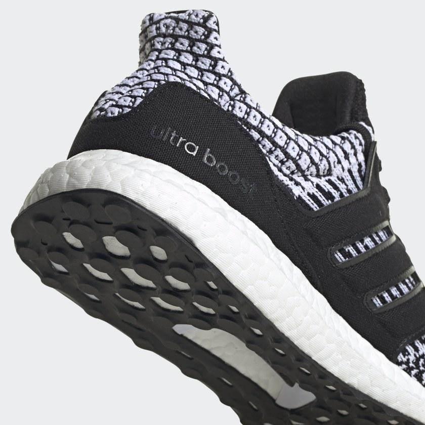 נעלי אולטרה בוסט די אן אי לגברים Adidas ULTRABOOST 5.0 DNA FY9348 - Image 9