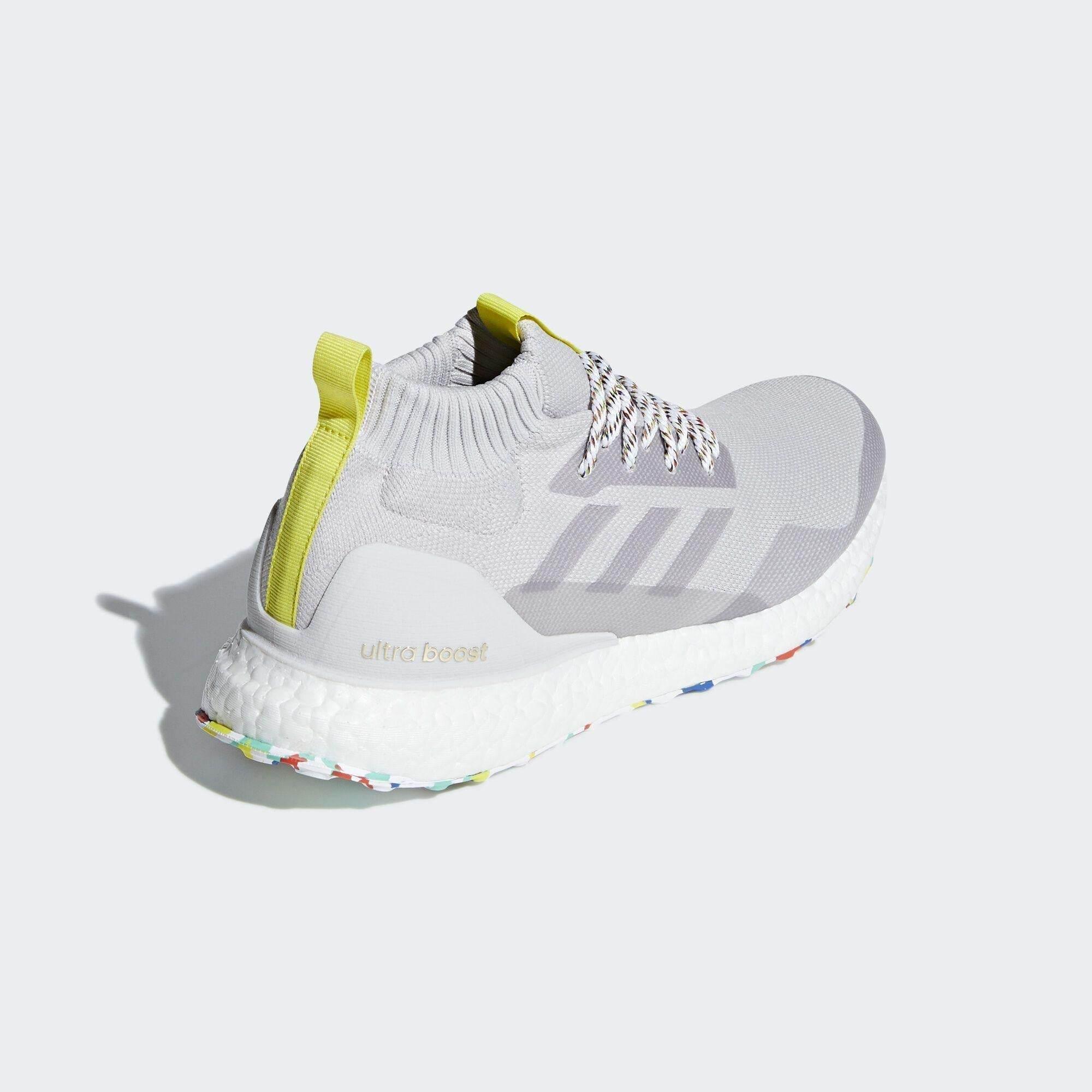 נעלי אדידס אולטרה בוסט גבוהות לגבר ADIDAS UltraBoost MID G26842 - Image 3