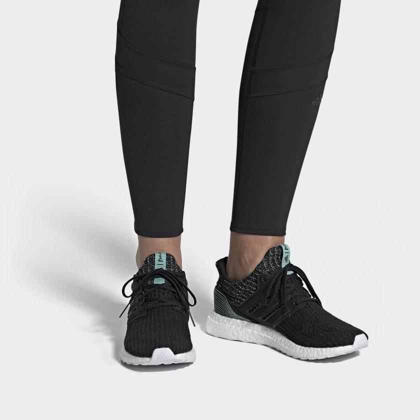 נעלי ריצה אדידס נשים Adidas Ultraboost PARLEY F36191 - Image 3