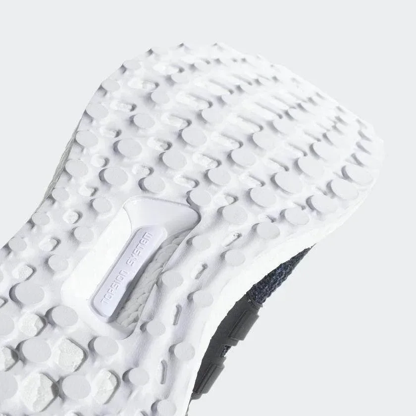 נעלי אדידס Ultraboost PARLEY AC8205 - Image 9