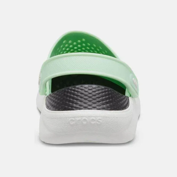כפכף בטכנולוגיית לייט-רייד בצבע ירקרק/לבן Crocs 204592-3TP-M8W10 LiteRide Clog, - Image 5