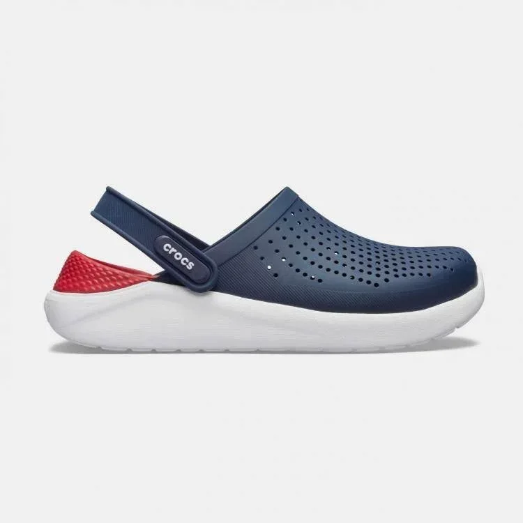 כפכף בטכנולוגיית לייט-רייד בצבע נייבי/אדום Crocs LiteRide Clog 204592-4CC - Image 2