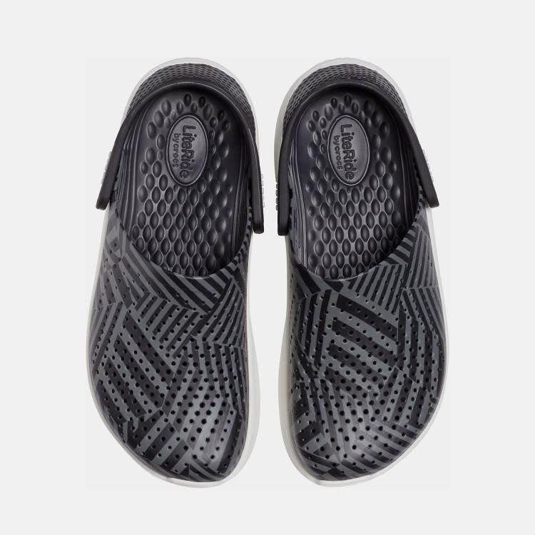 כפכף קרוקס בהדפס פסים בצבע אפור/שחור Crocs 206410-0CD LiteRide Geopunk Clog - Image 3