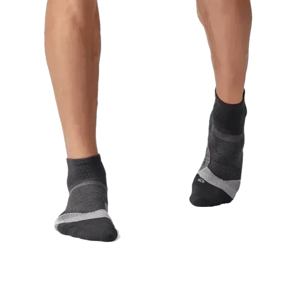 גרבי Feetures Elite Light Cushion Quarter Black E205159 - Image 3