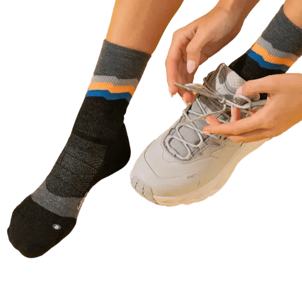 גרבי Feetures Merino 10 Max Cushion Mini Crew Switchback Char EM903640 - Image 3