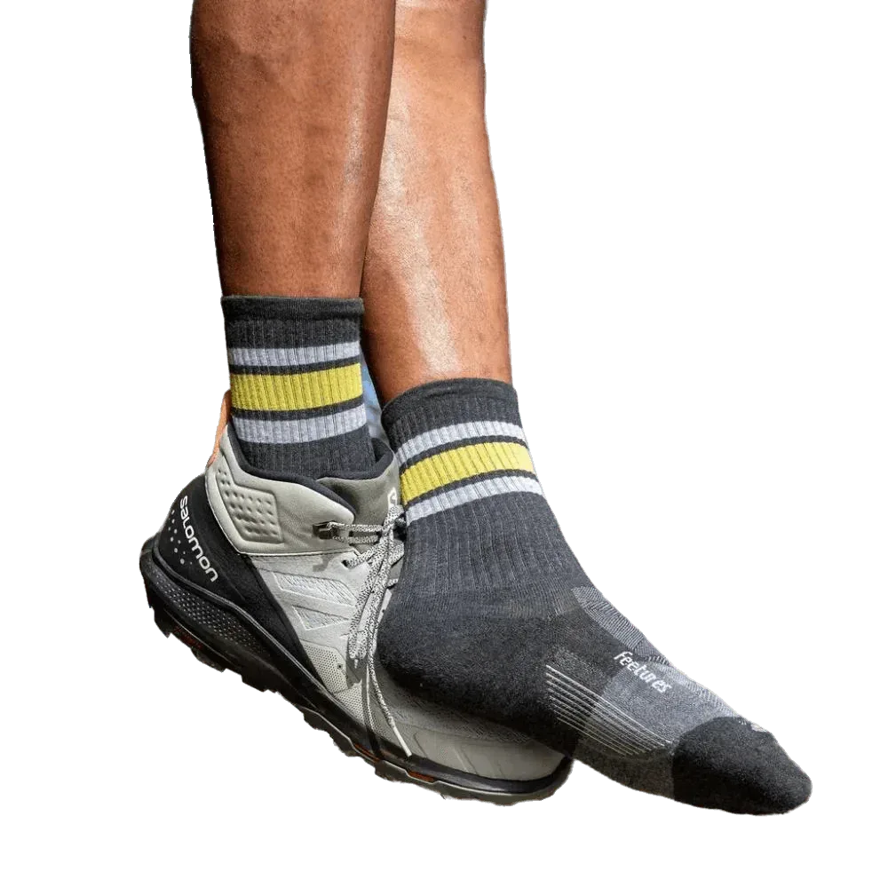 גרבי Feetures Trail Max Cushion Mini Crew Trail Blaze Charcoal EC904646 - Image 3