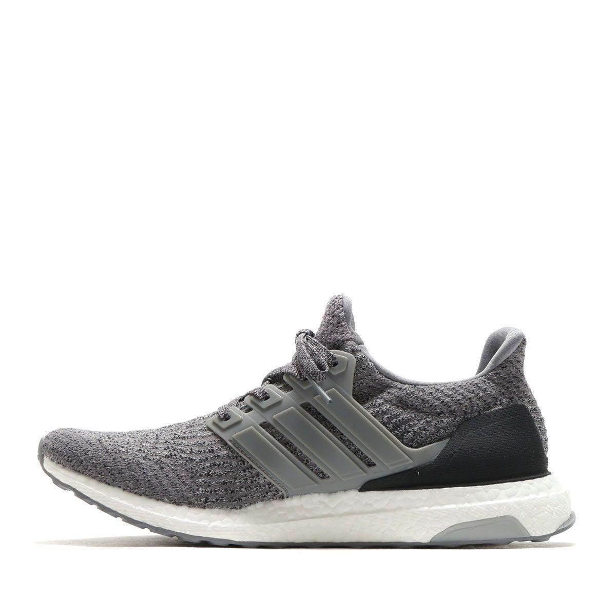 UltraBoost 3.0 S82023 - Image 2