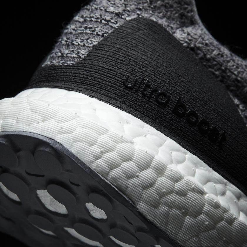 UltraBoost 3.0 S82023 - Image 9