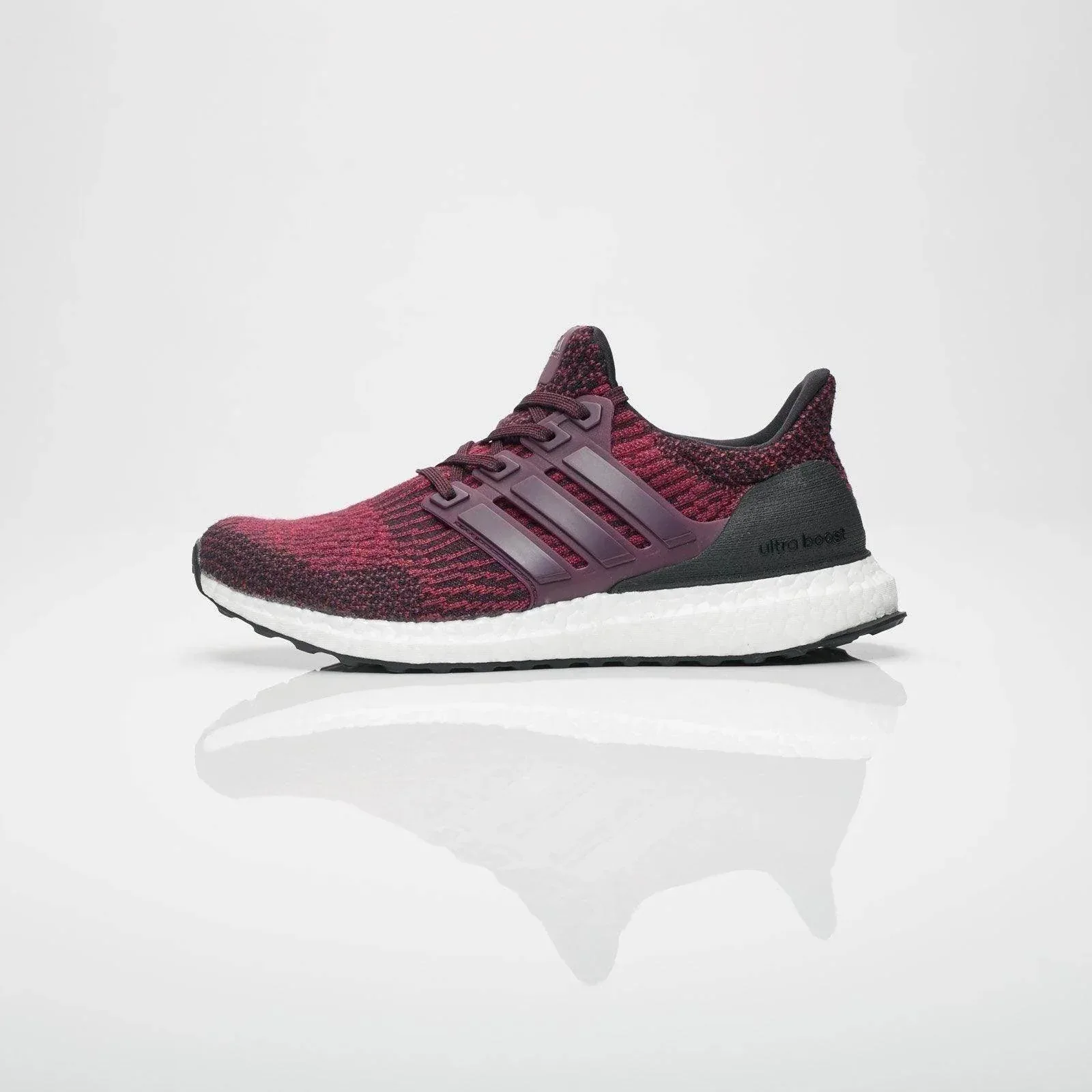 נעלי אדידס UltraBoost S82058 - Image 2