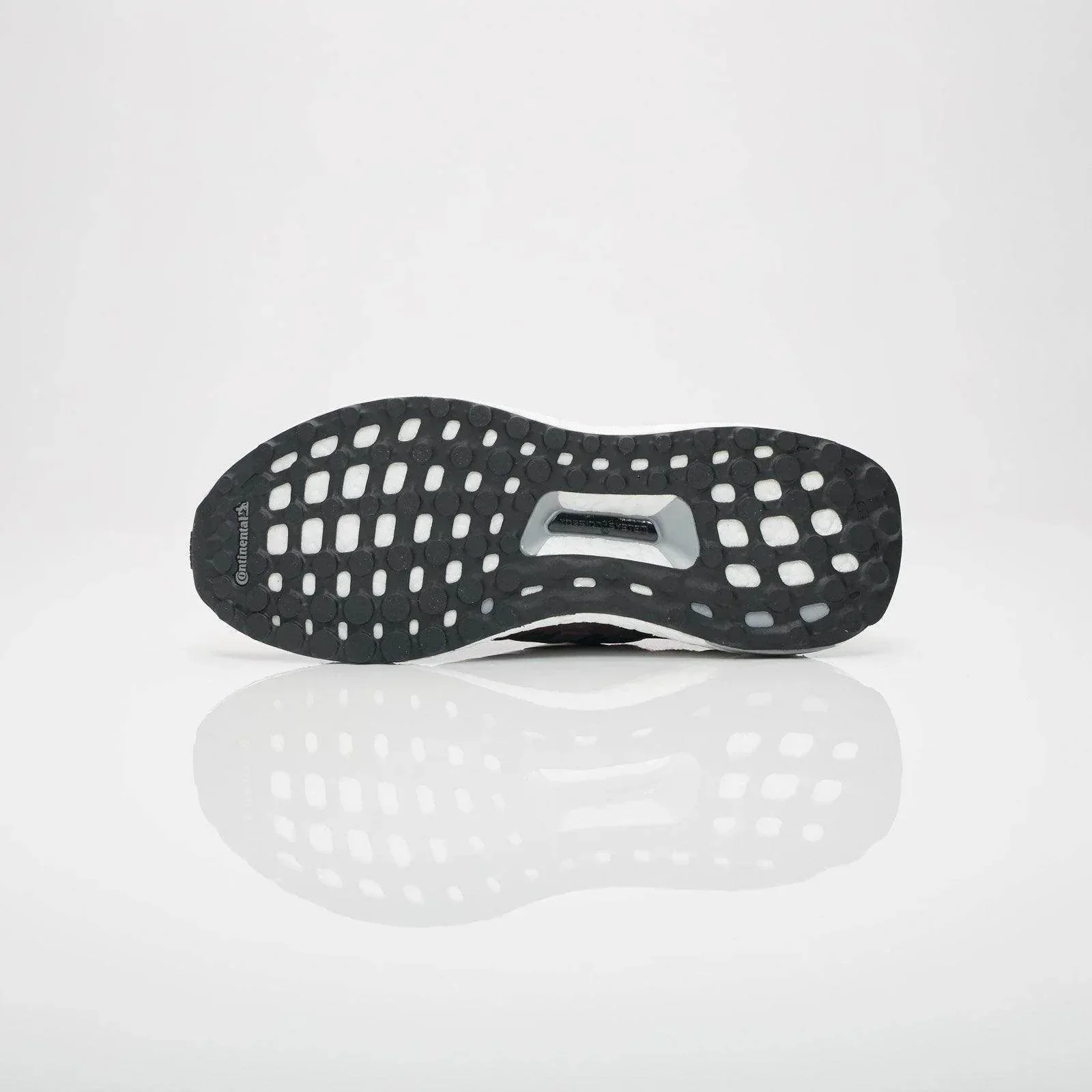 נעלי אדידס UltraBoost S82058 - Image 6
