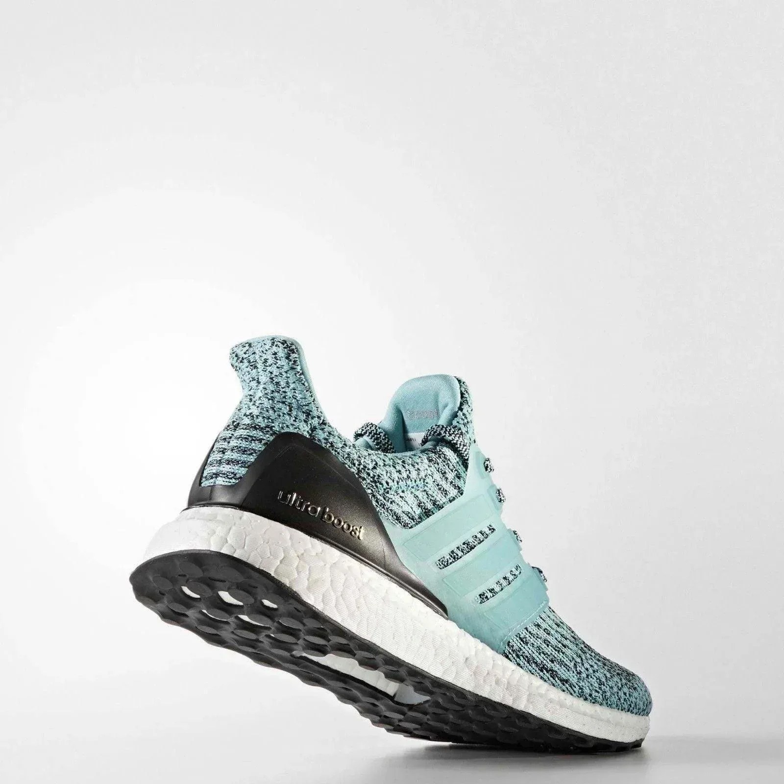 UltraBoost S80688 - Image 2