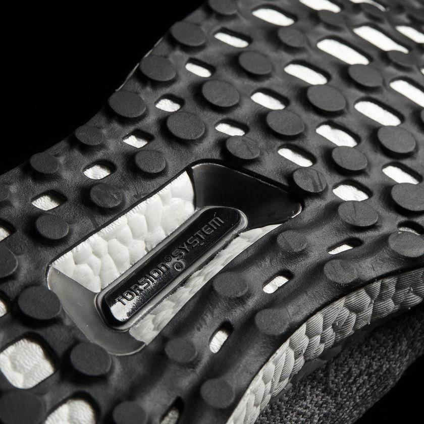 UltraBoost Uncaged BY2550 - Image 8