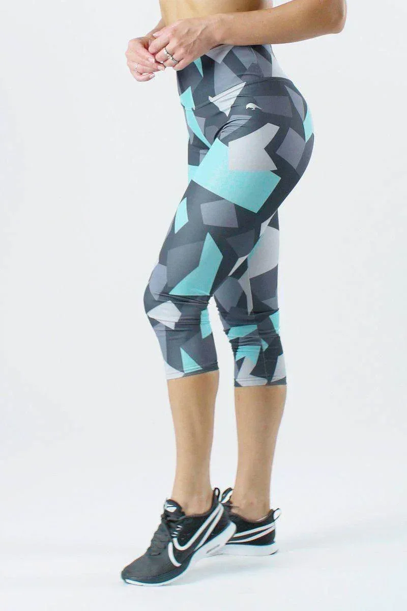 טייטס רייבן דפוס דיגיטל Raven 7/8 Digital Print Tight 9616 Green - Image 2
