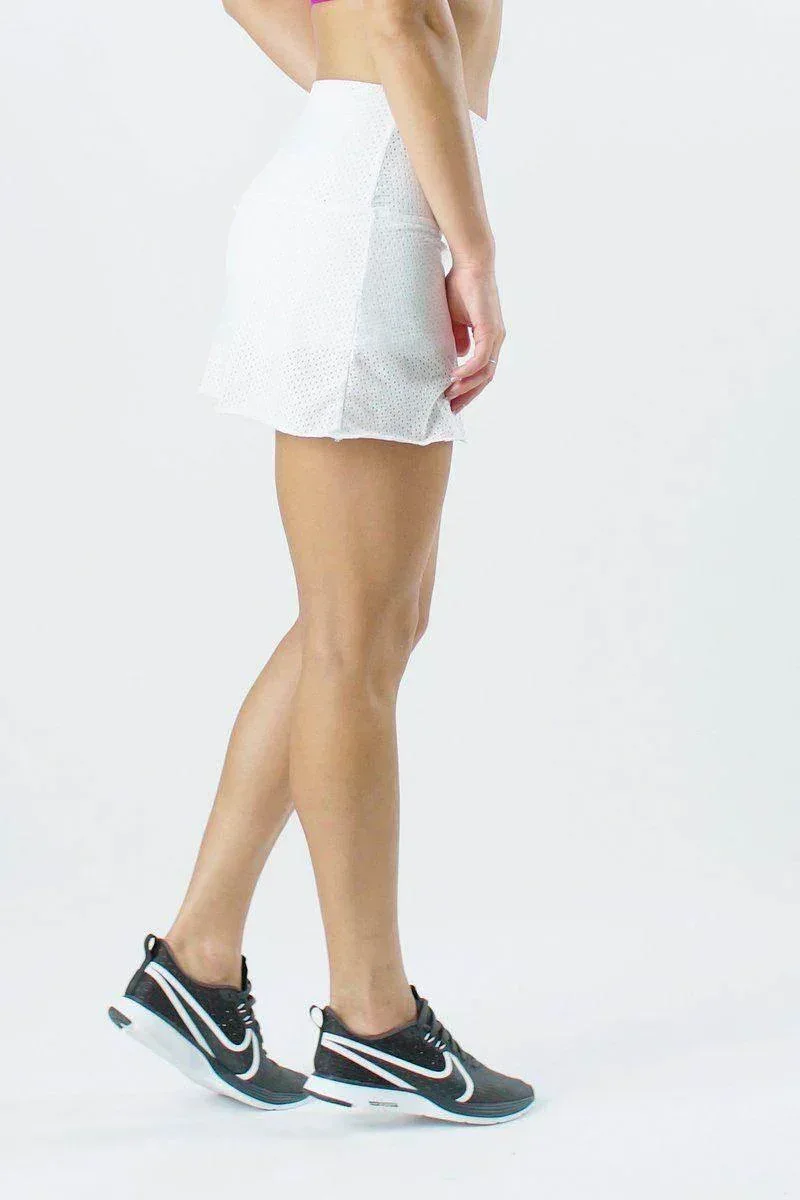 חצאית מכנס רשת רייבן בצבע לבן  Raven 9470 White mesh skirt - Image 2