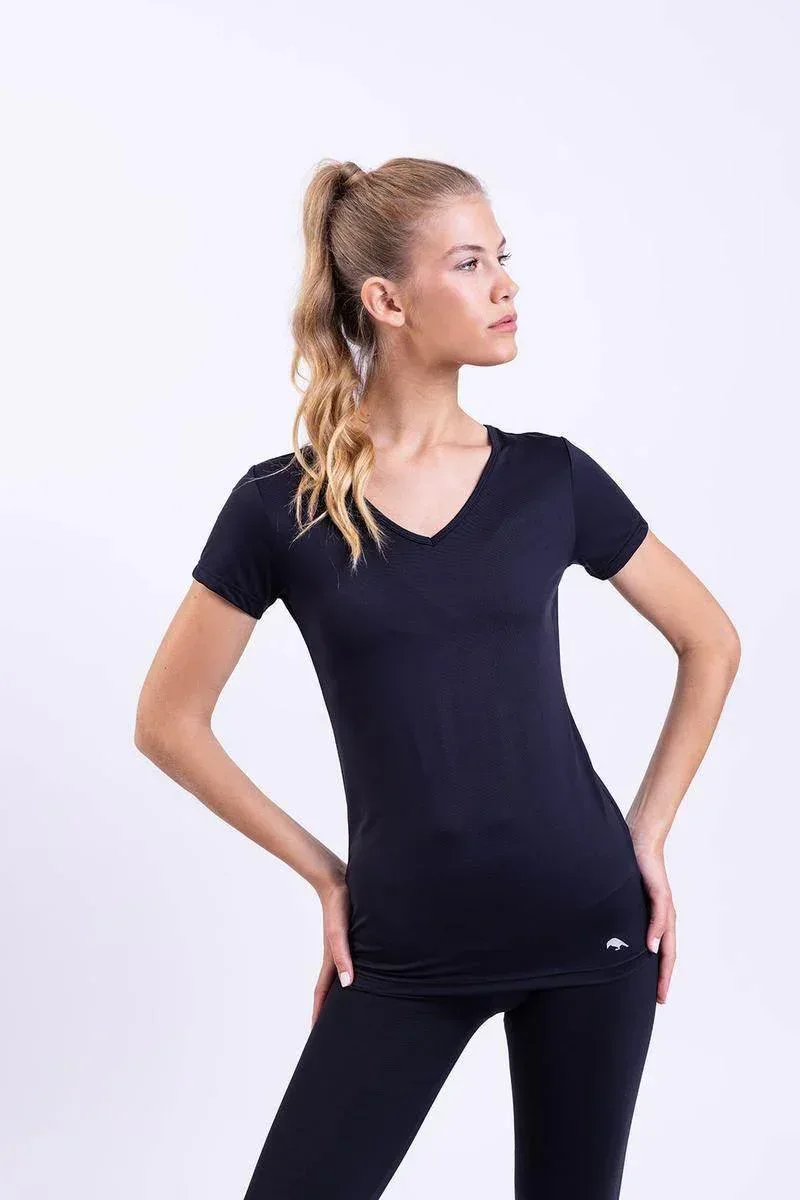 חולצת רייבן מקרו V בצבע שחור Raven Macro V Sleeve Shirt Black 5200 - Image 4