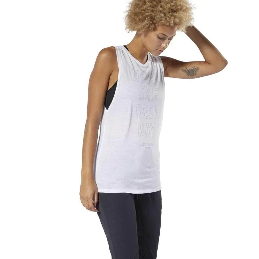 עליונית ריבוק ללא שרוול לנשים Reebok TS GRAPHIC MUSCLE TANK DP5640 - Image 2
