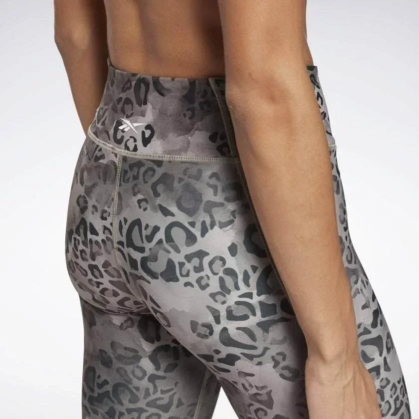 טייטס ריבוק לנשים בגוון חום Reebok TS LUX BOLD TIGHT- MODERN GN4489 - Image 4
