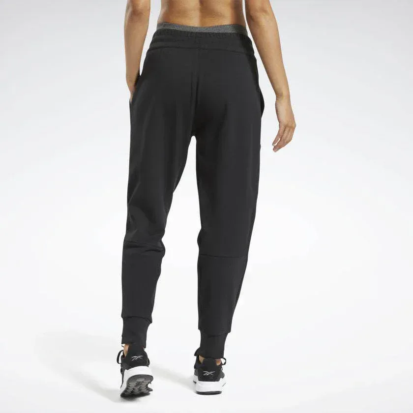 מכנס אימון ריבוק לנשים Reebok TS QC PANT FT0803 - Image 2