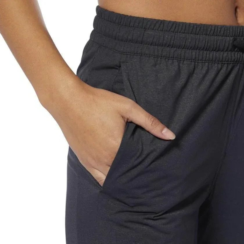 מכנס ריבוק ארוך לנשים Reebok TS WOVEN PANT DP5660 - Image 9