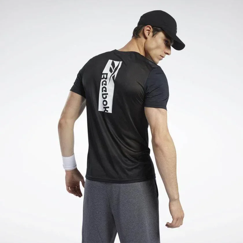 חולצת ריבוק לגברים Reebok WOR AC GRAPHIC SS Q2 FJ4054 - Image 2