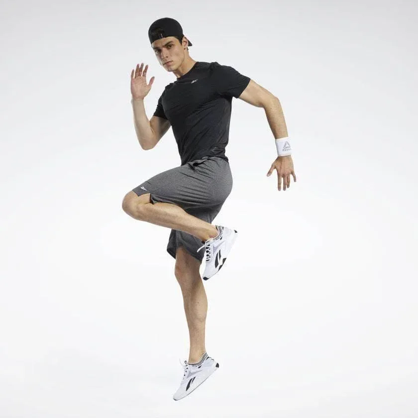 חולצת ריבוק לגברים Reebok WOR AC GRAPHIC SS Q2 FJ4054 - Image 3