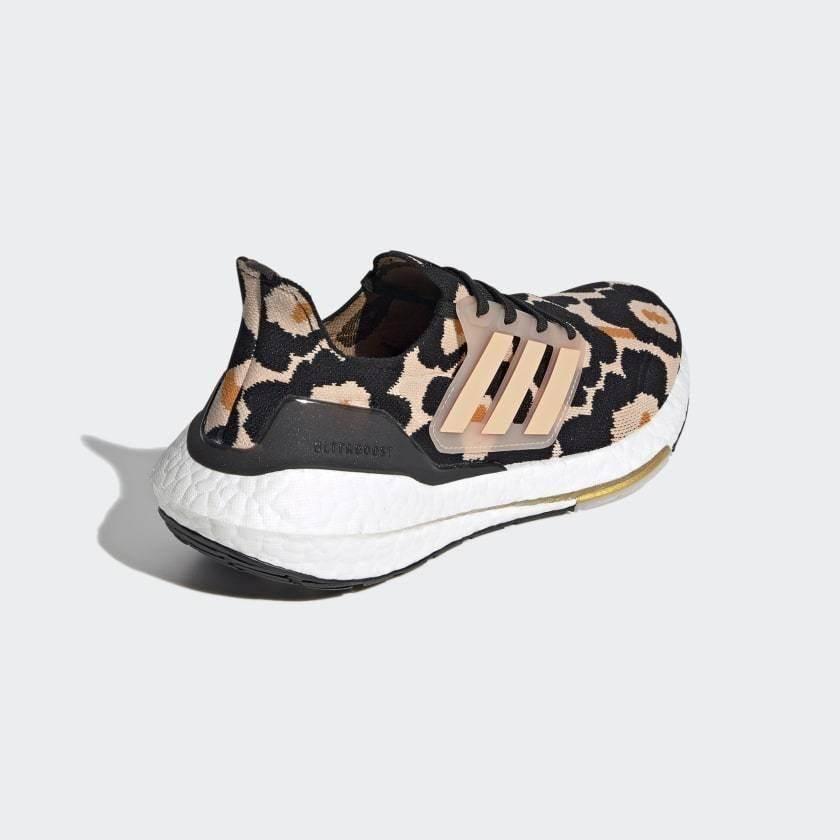 נעלי אדידס אולטרה בוסט 21 מרימקו Ultraboost 21  X MARIMEKKO H01087 - Image 6
